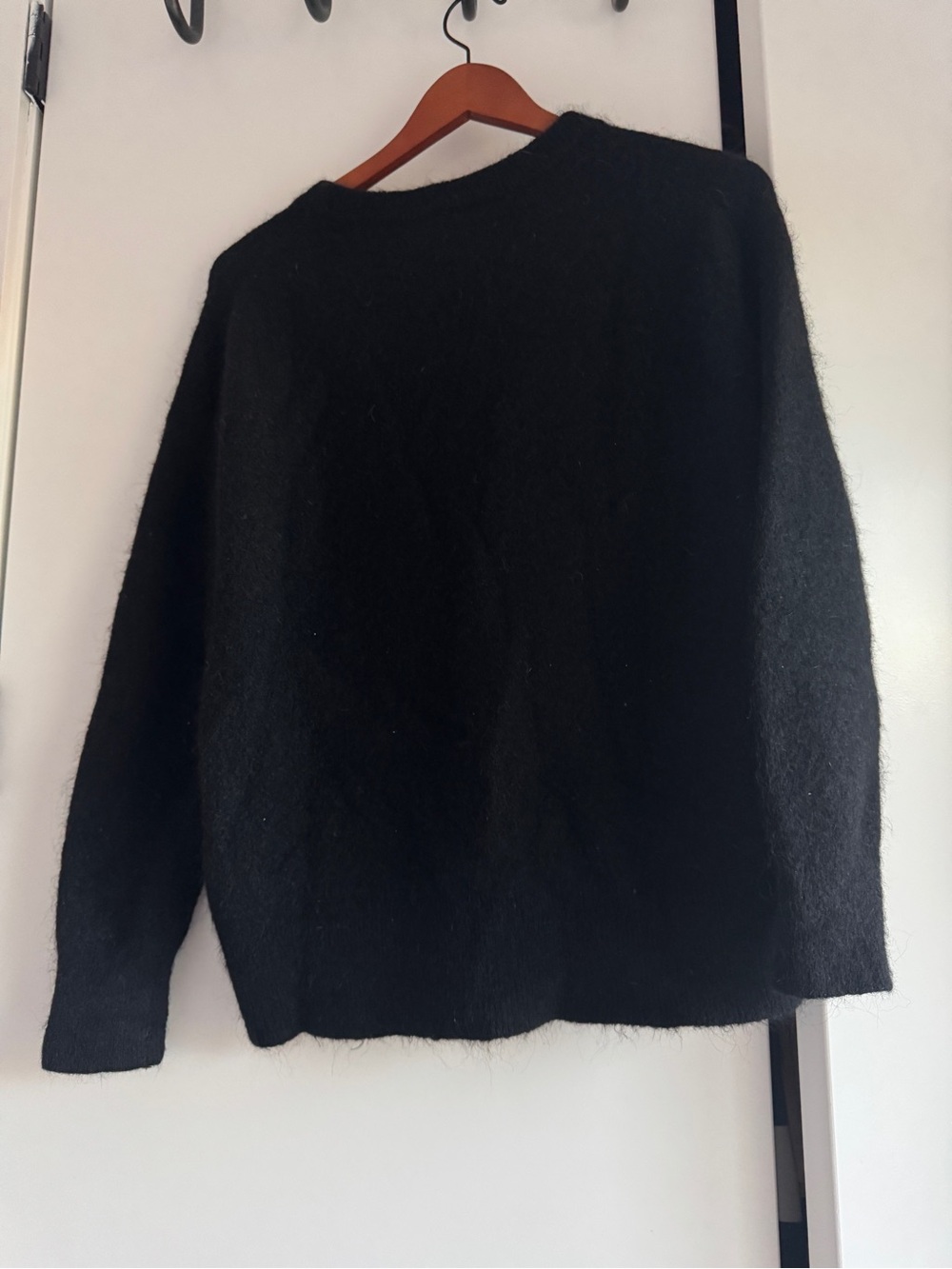 Aritzia Black Women's Cozy Crewneck Sweater